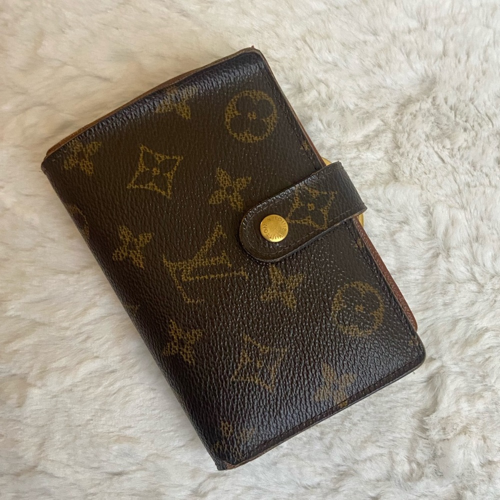 Authentic Louis Vuitton Kisslock Wallet💋